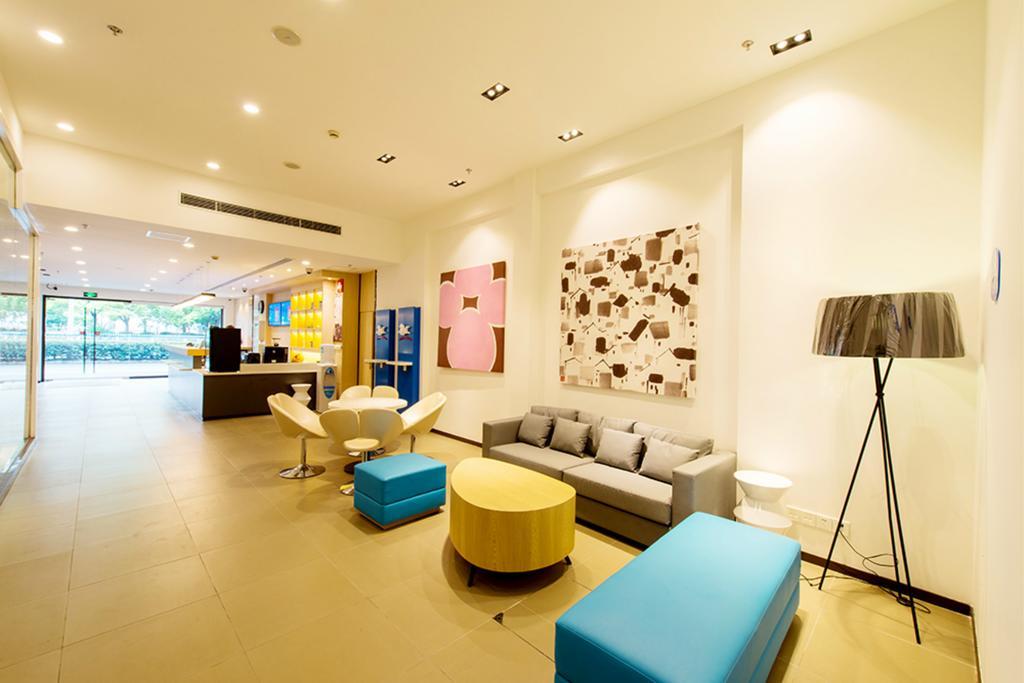 Hanting Hotel Luoyang Wanda Экстерьер фото