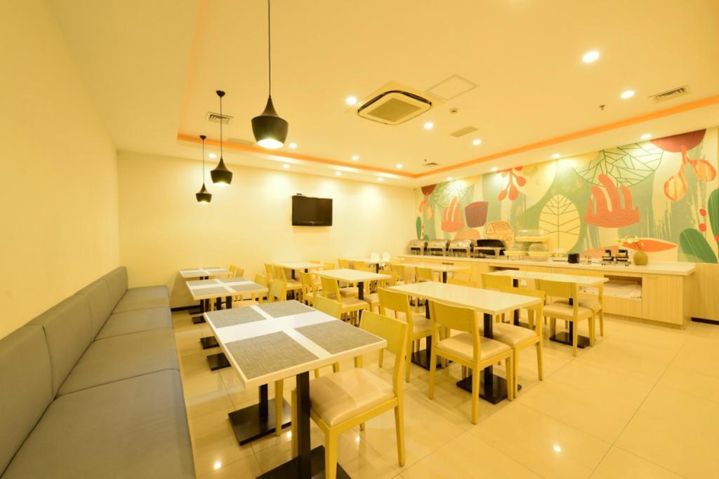 Hanting Hotel Luoyang Wanda Экстерьер фото