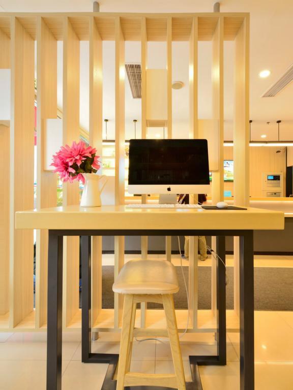 Hanting Hotel Luoyang Wanda Экстерьер фото